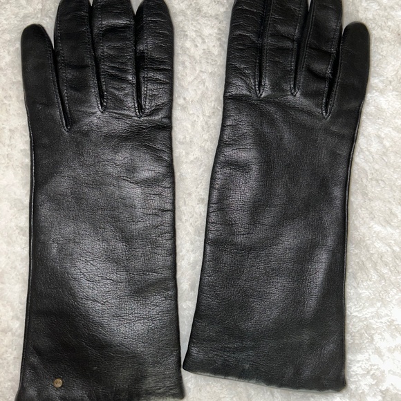 Women’s Black Leather Gloves With 100% Cashmere Lining